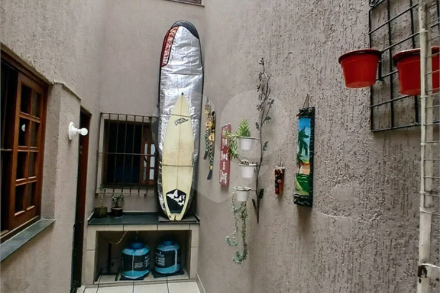 Sobrado à venda com 3 quartos, sendo 1 suíte,  em Tremembé, São Paulo, SP