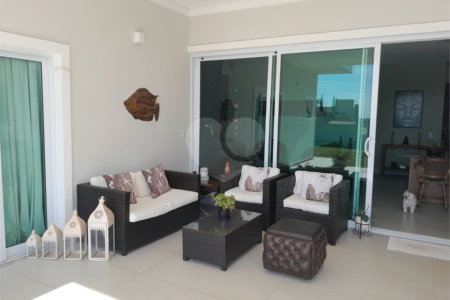 Casa à venda com 3 suítes no condomínio Village Ipanema 1, Araçoiaba da Serra - SP