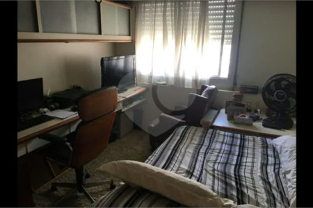 Lindo apartamento em ótima localização na Mooca!
