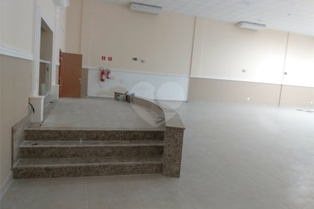 Prédio à venda em Cambuci, São Paulo, SP
