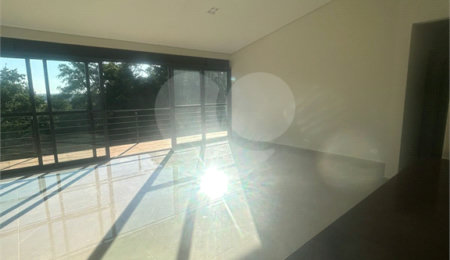 Casa à venda com 4 suítes no condomínio Estância Marambaia, Vinhedo - SP