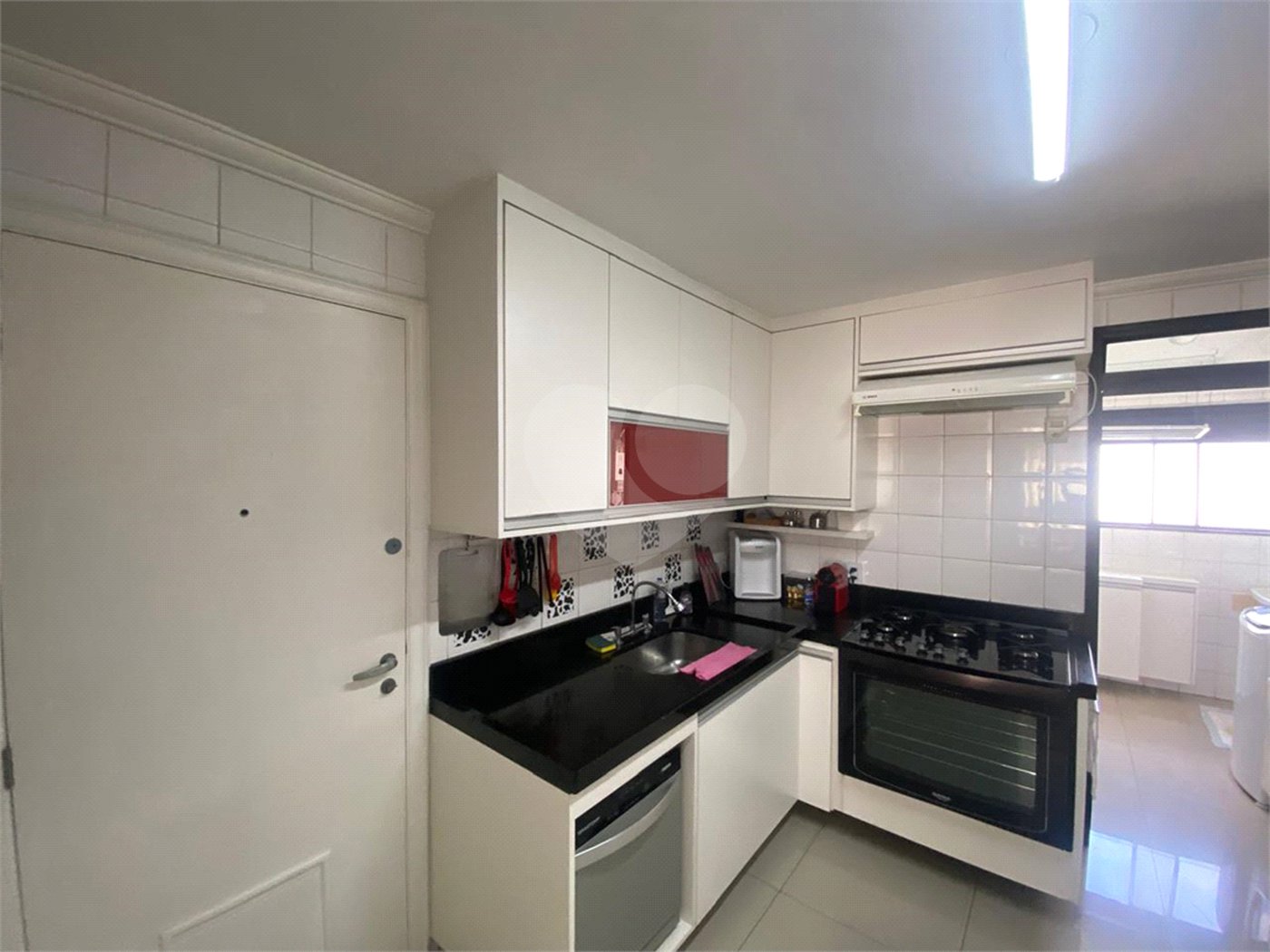 Apartamento à venda com 4 quartos, sendo 2 suítes, em Vila Hamburguesa, São Paulo, SP
