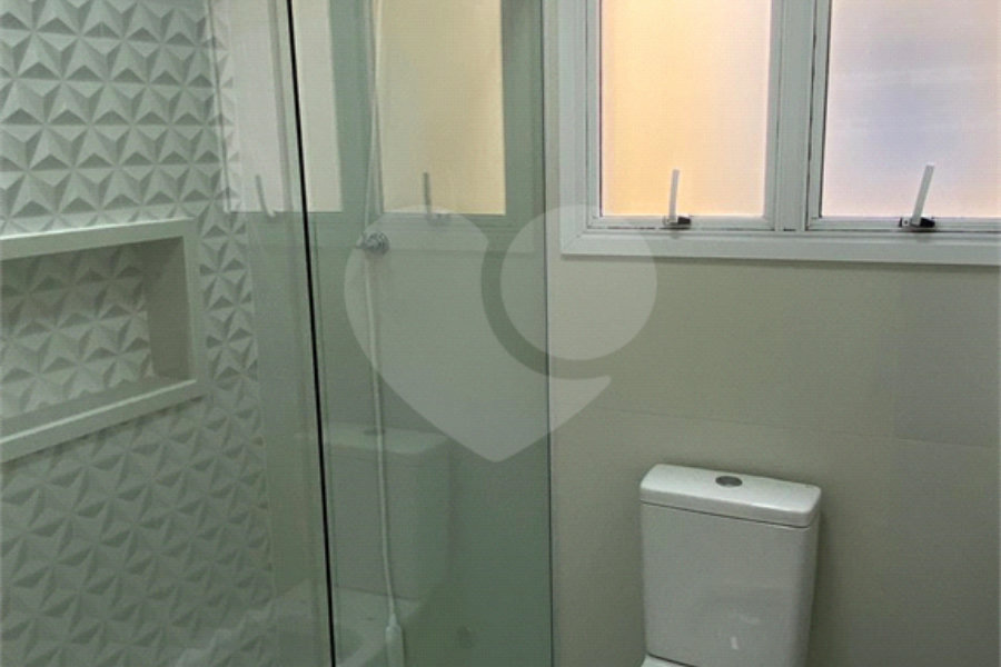 Sobrado à venda com 3 quartos, sendo 1 suíte,  em Santana, São Paulo, SP