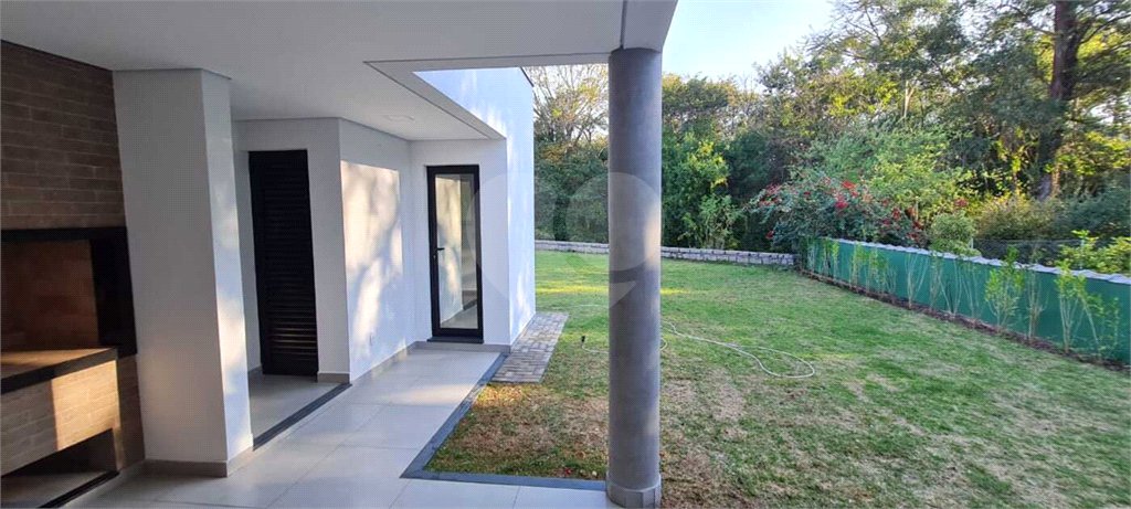 Casa à venda com 3 suítes no condomínio Reserva dos Vinhedos, Louveira - SP