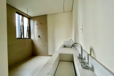 Apartamento à venda com 3 suítes em Pinheiros, São Paulo, SP