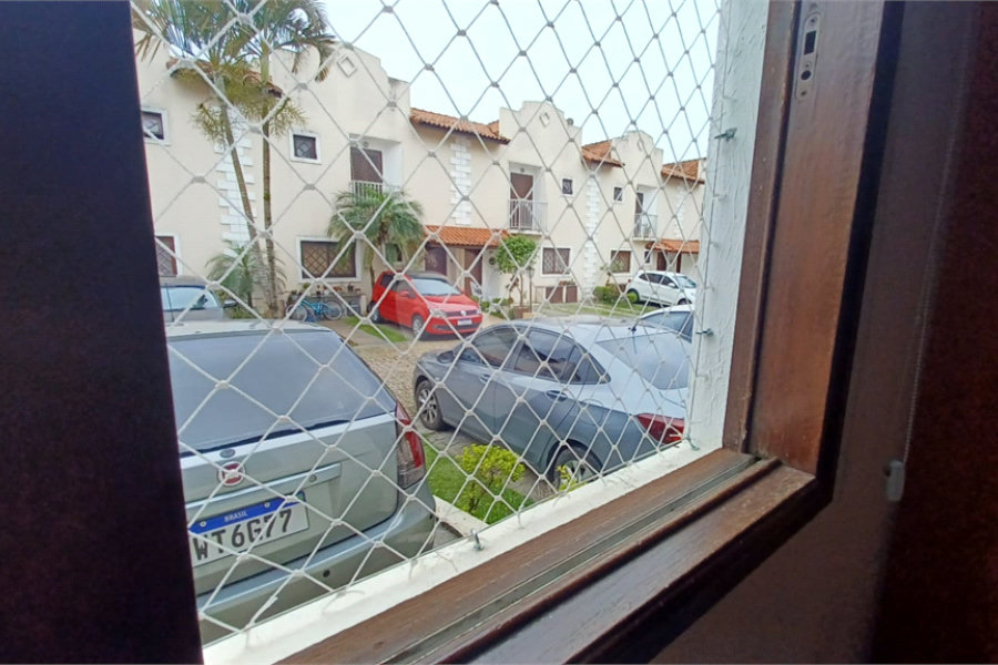 Casa à venda com 3 quartos, sendo 1 suíte, no condomínio Residencial Morada do Horto, São Paulo - SP