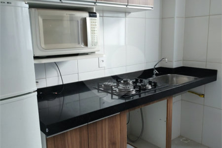 Apartamento no condomínio Monte Everest dispondo de 48m²