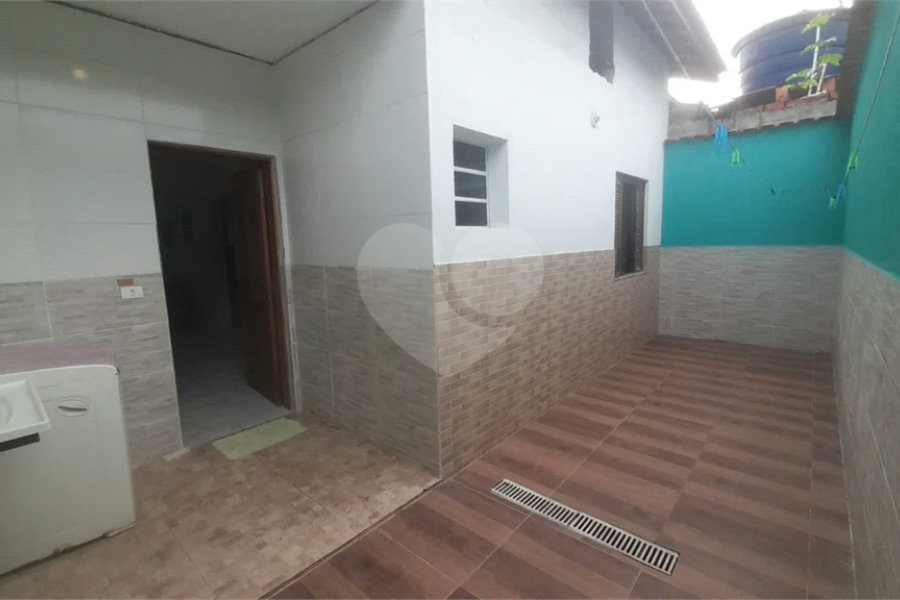 Casa à venda com 2 quartos, sendo 1 suíte,  em Indaiá, Bertioga, SP
