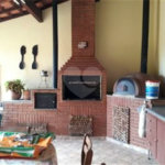 Casa à venda com 3 suítes em Estância Santa Maria do Laranjal, Atibaia, SP