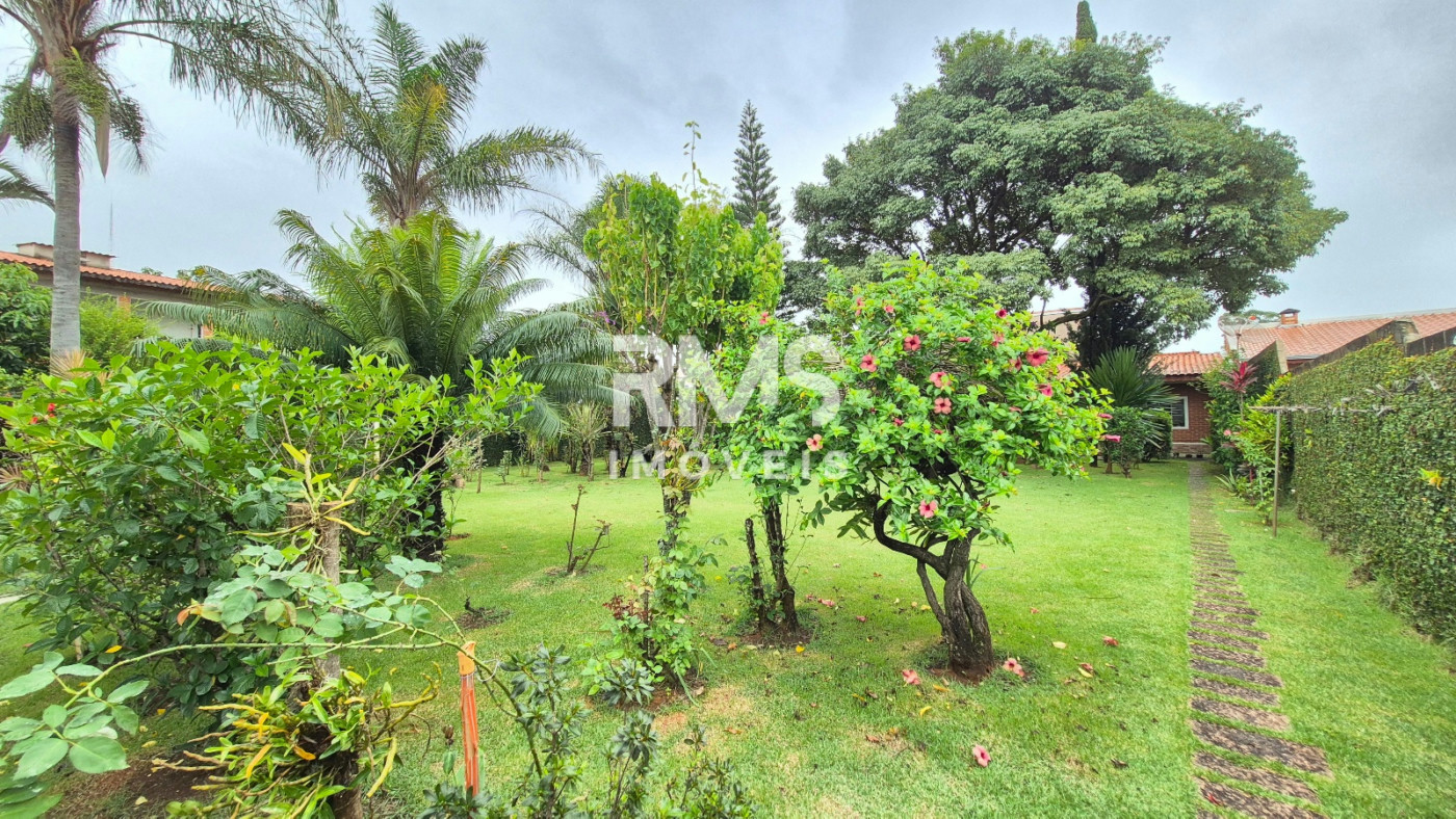 Casa à venda com 4 quartos, sendo 1 suíte,  em Villarejo Sopé da Serra (Vilarejo), Cabreúva, SP