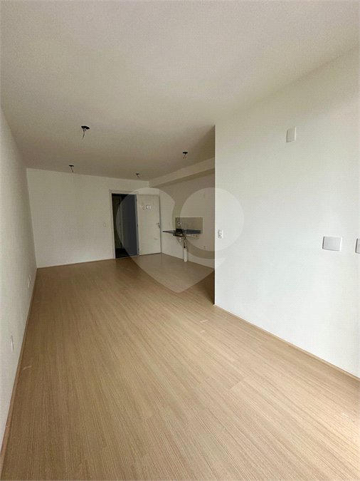 Apartamento à venda com 1 quarto em Santo Cristo, Rio de Janeiro, RJ