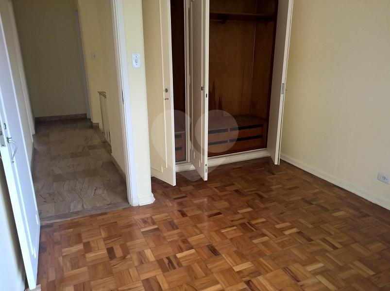 Sobrado à venda com 3 quartos, sendo 1 suíte,  em Planalto Paulista, São Paulo, SP