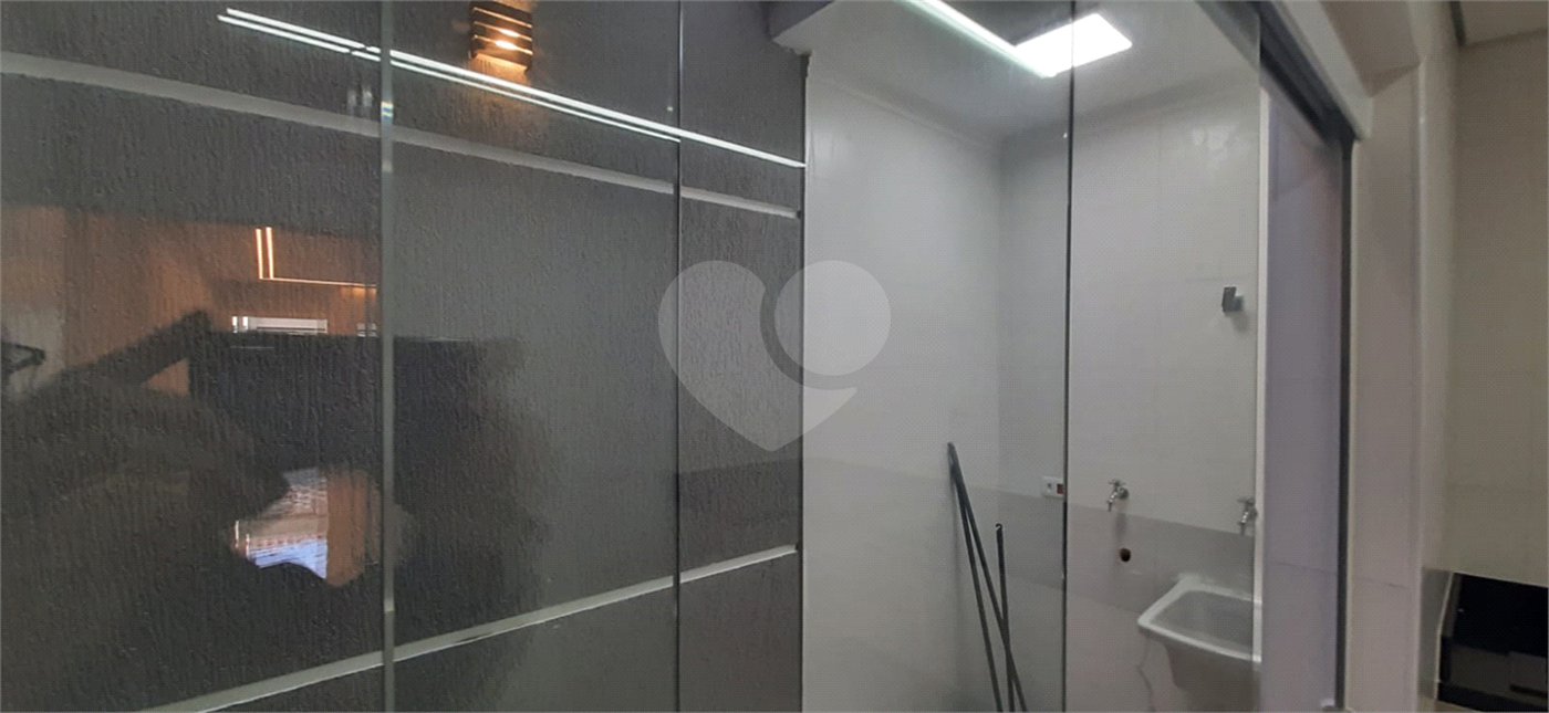 Sobrado à venda com 3 quartos, sendo 1 suíte,  em Vila Guilherme, São Paulo, SP
