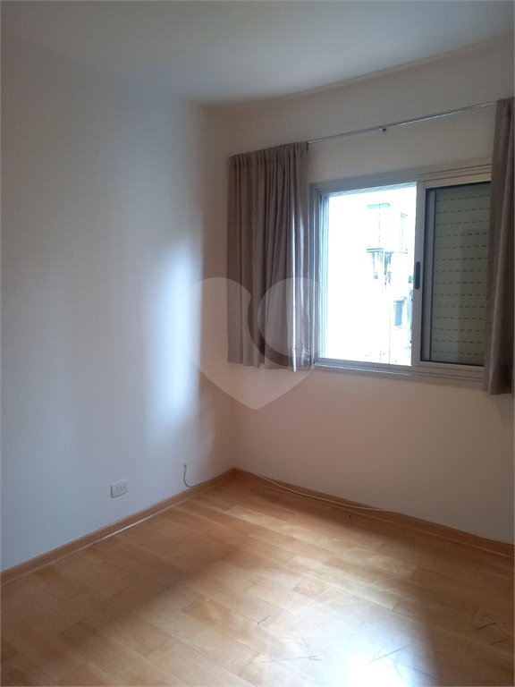 Apartamento à venda com 3 quartos, sendo 1 suíte, em Pinheiros, São Paulo, SP
