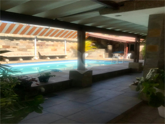 Sobrado à venda com 4 quartos, sendo 1 suíte,  em Vila Gustavo, São Paulo, SP