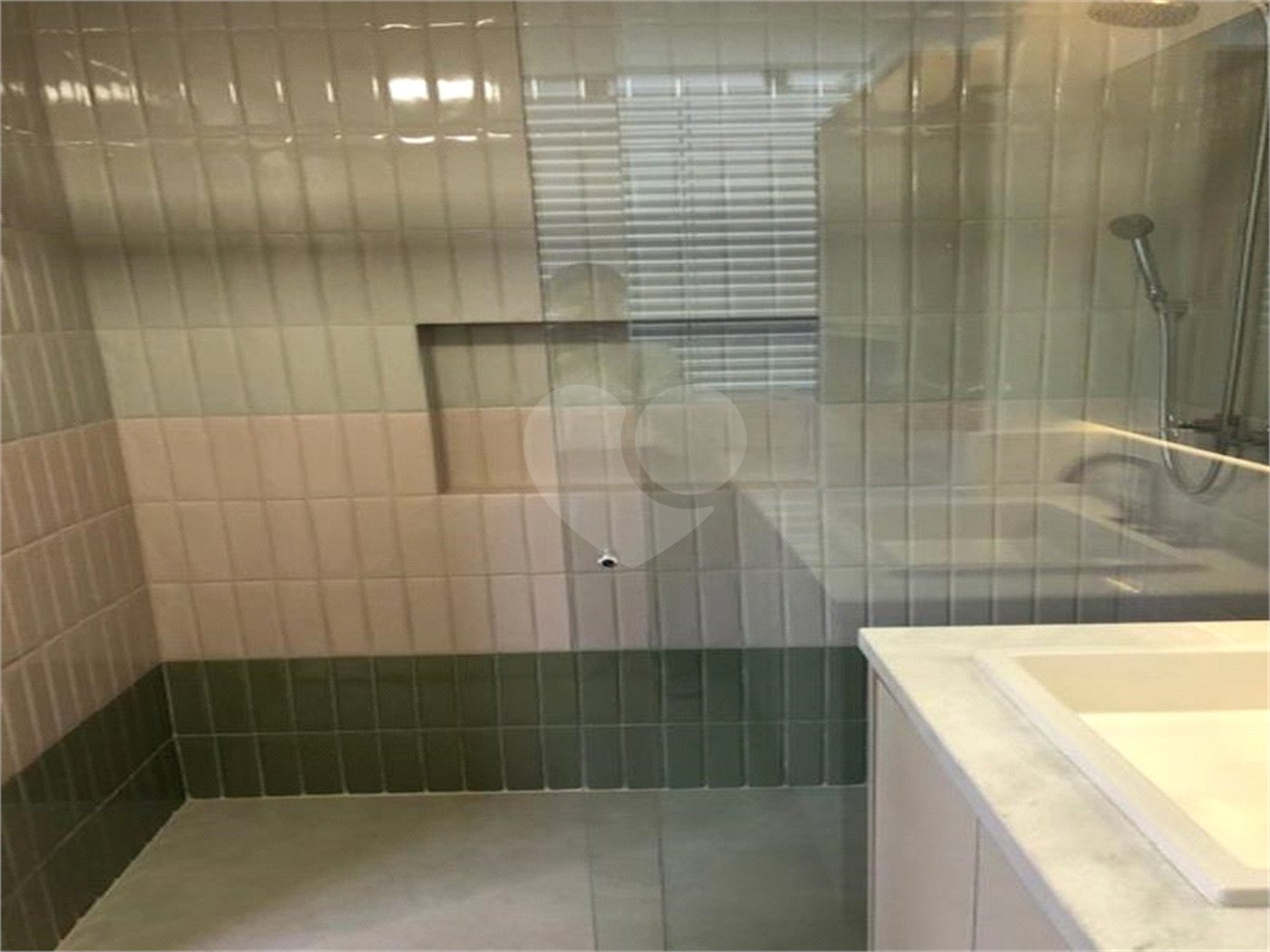 Flat à venda com 1 suíte em Santana, São Paulo, SP