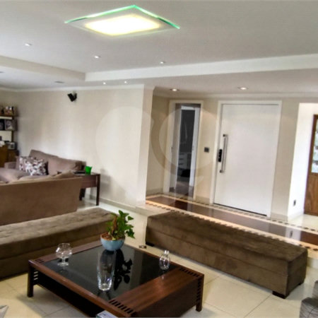 Apartamento à venda com 3 suítes em Tatuapé, São Paulo, SP