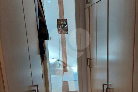 Apartamento à venda com 3 suítes em Jardim Ampliação, São Paulo, SP