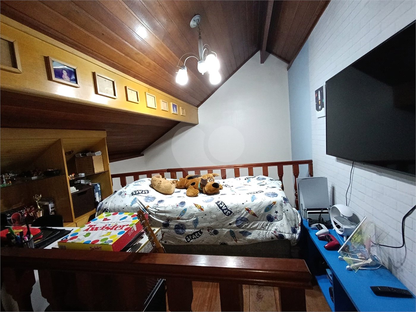 Sobrado à venda com 4 quartos, sendo 1 suíte, em Jaçanã, São Paulo, SP
