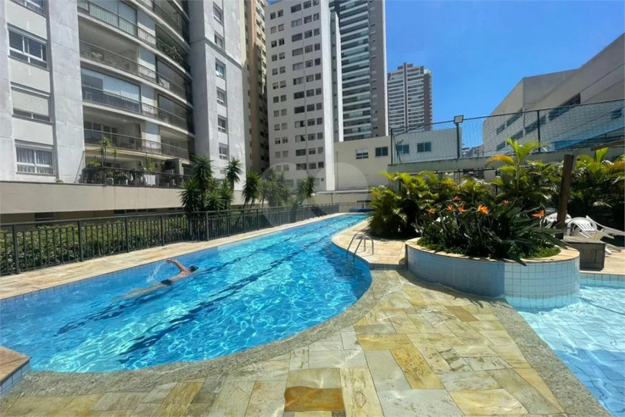 Apartamento à venda com 3 suítes em Santana, São Paulo, SP