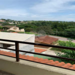 Sobrado à venda com 4 quartos, sendo 3 suítes,  no Centro, Jarinu, SP