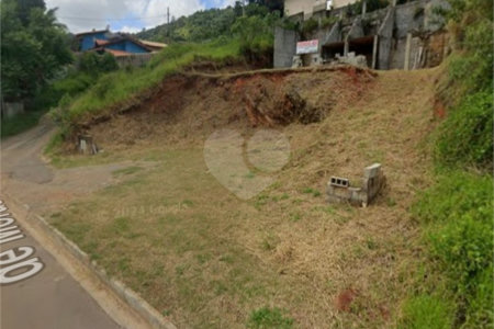 Terreno à venda em Jardim Maria Trindade, São Roque, SP