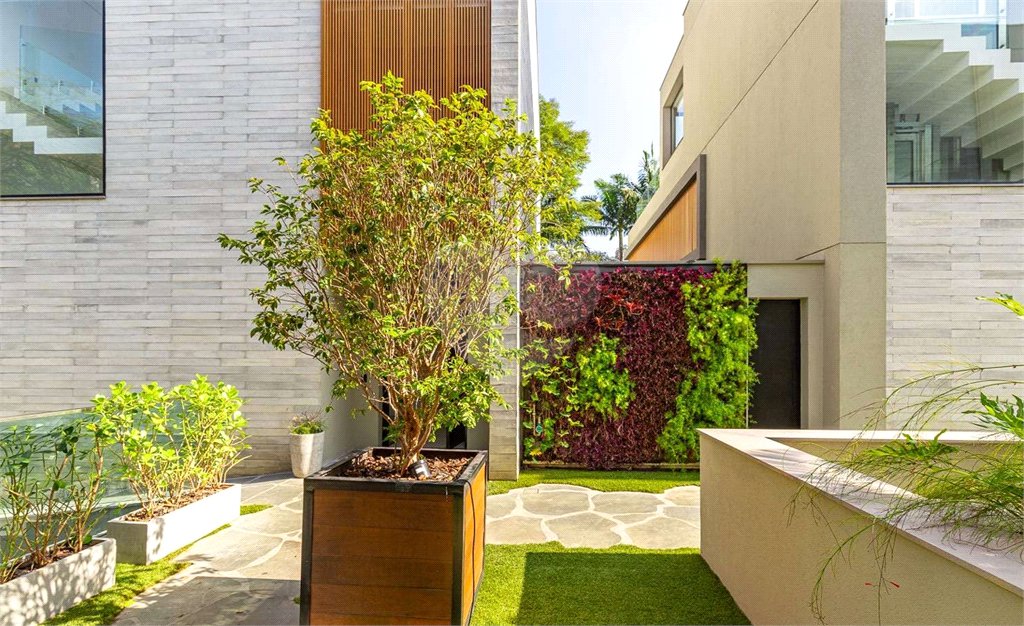 Casa à venda com 4 suítes no condomínio Unyco, São Paulo - SP