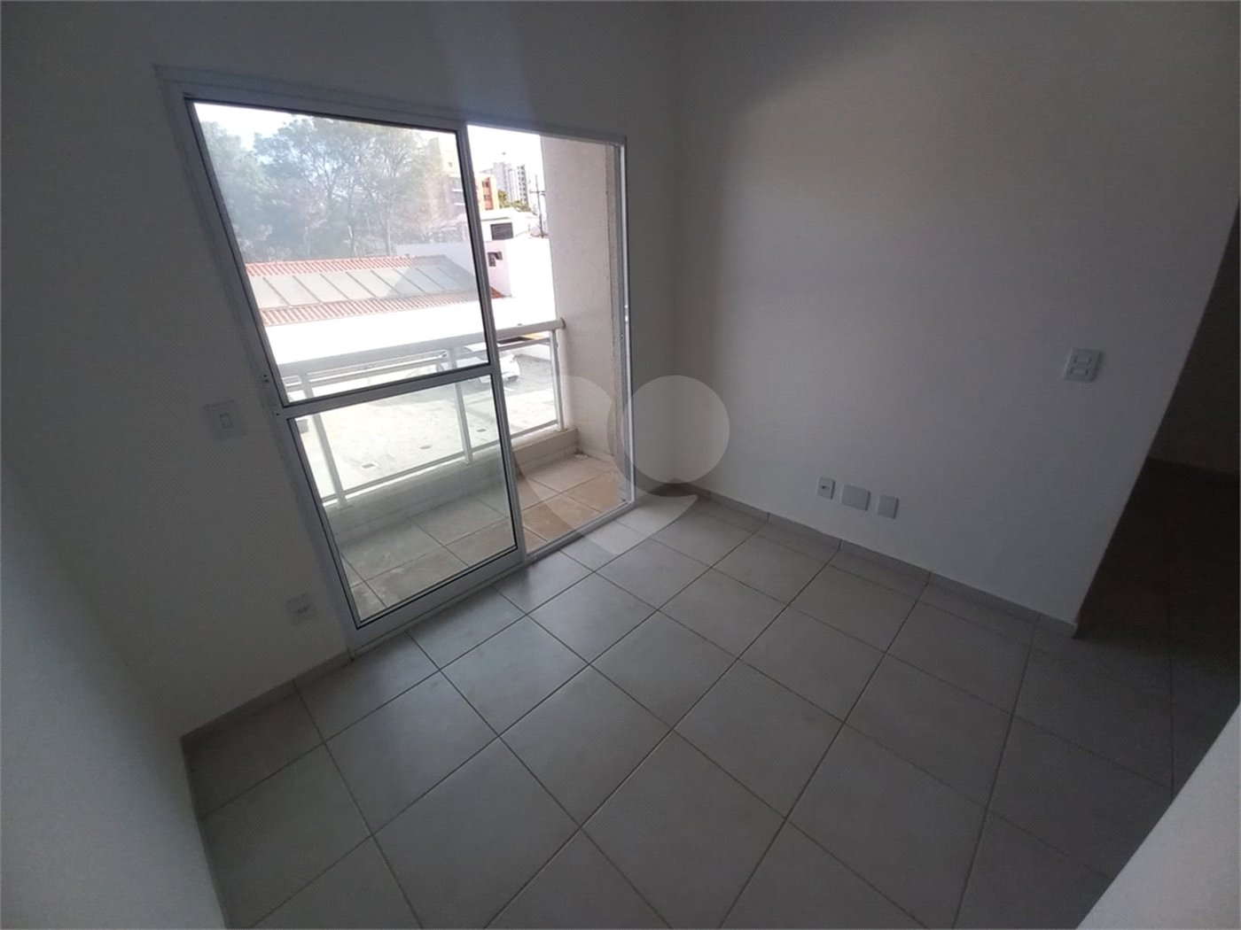 Apartamento no Condomínio Mirante Araucária.