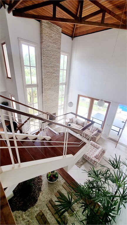 Casa à venda ou para alugar com 5 suítes em Serra da Cantareira, Mairiporã, SP