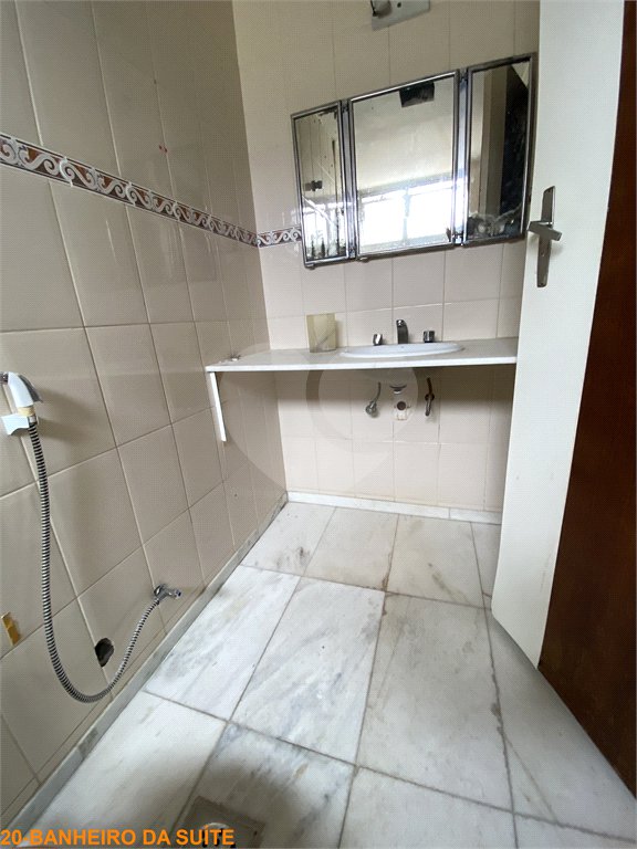 Apartamento à venda com 4 quartos, sendo 1 suíte,  em Tijuca, Rio de Janeiro, RJ