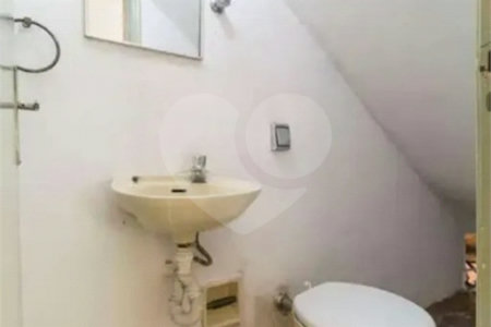 Sobrado à venda com 3 quartos, sendo 1 suíte, em Jabaquara, São Paulo, SP