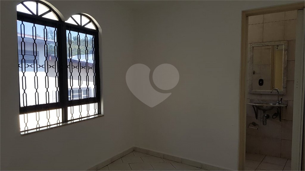 Sobrado à venda ou para alugar com 3 quartos, sendo 1 suíte, em Alto da Boa Vista, São Paulo, SP