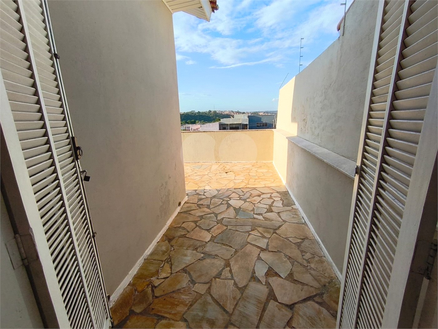 Casa à venda com 3 suítes em Jardim Alvorada, Itapetininga, SP