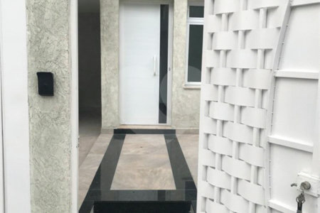 Casa Térrea à venda com 3 quartos em Vila Mazzei, São Paulo, SP