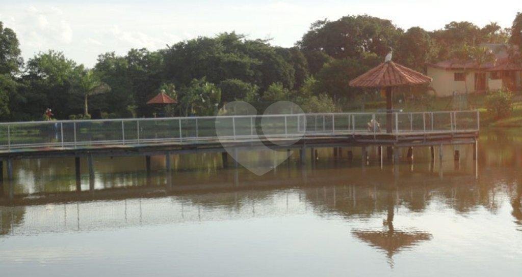 Chácara à venda com 5 quartos, sendo 2 suítes, em Terras de Santa Rosa II, Salto, SP