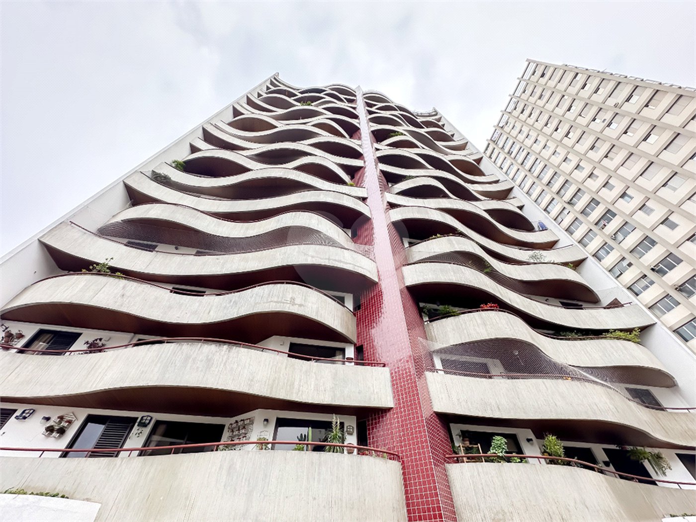 Apartamento à venda com 4 quartos, sendo 2 suítes, em Alto da Boa Vista, São Paulo, SP
