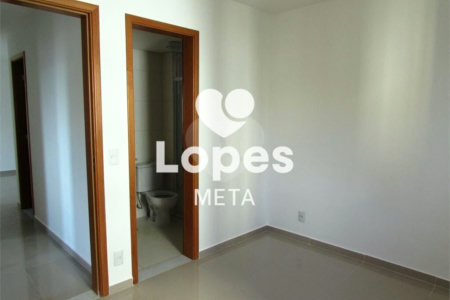 Apartamento à venda com 3 quartos, sendo 1 suíte, em Parque Residencial Aquarius, São José dos Campos, SP