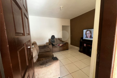 Casa à venda com 3 quartos, sendo 1 suíte,  em Vila Barth, Itapetininga, SP