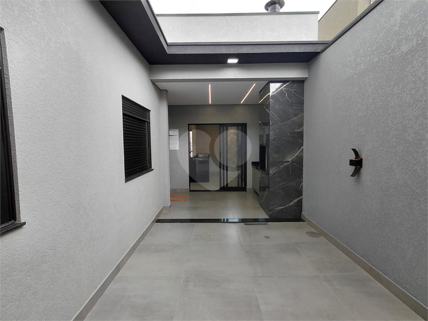 Casa à venda com 3 quartos, sendo 1 suíte, no condomínio Park Real Indaiatuba, Indaiatuba - SP