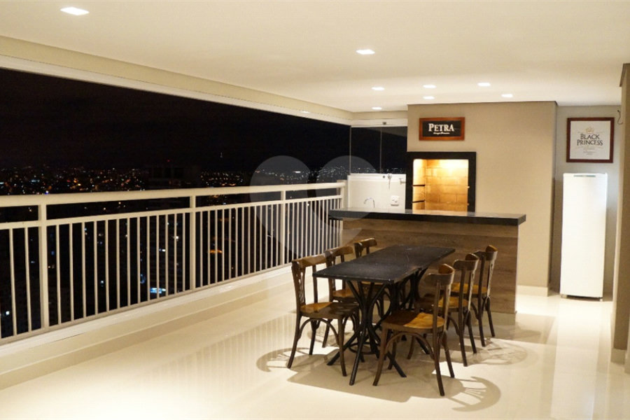 Apartamento à venda com 3 suítes em Santana, São Paulo, SP