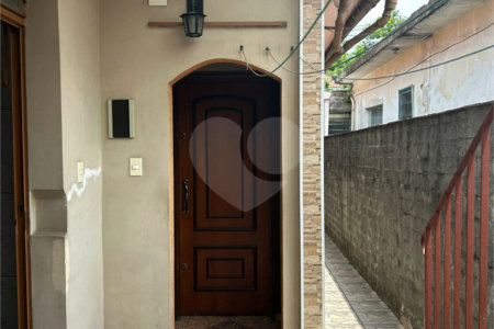 Casa à venda com 3 quartos, sendo 1 suíte, em Vila Jaguara, São Paulo, SP