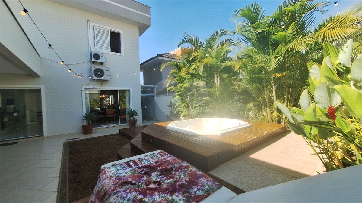 Casa à venda com 3 suítes no condomínio Residencial Villa dos Inglezes, Sorocaba - SP