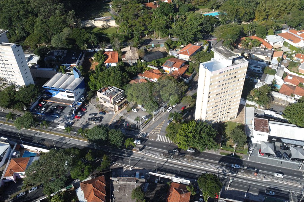 Casa à venda ou para alugar com 3 quartos, sendo 1 suíte, em Butantã, São Paulo, SP