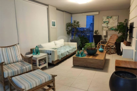 Apartamento à venda com 3 suítes em Vila Prudente, São Paulo, SP