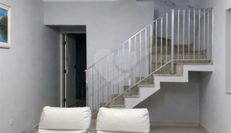 Sobrado à venda com 3 quartos, sendo 1 suíte,  em Campo Grande, São Paulo, SP