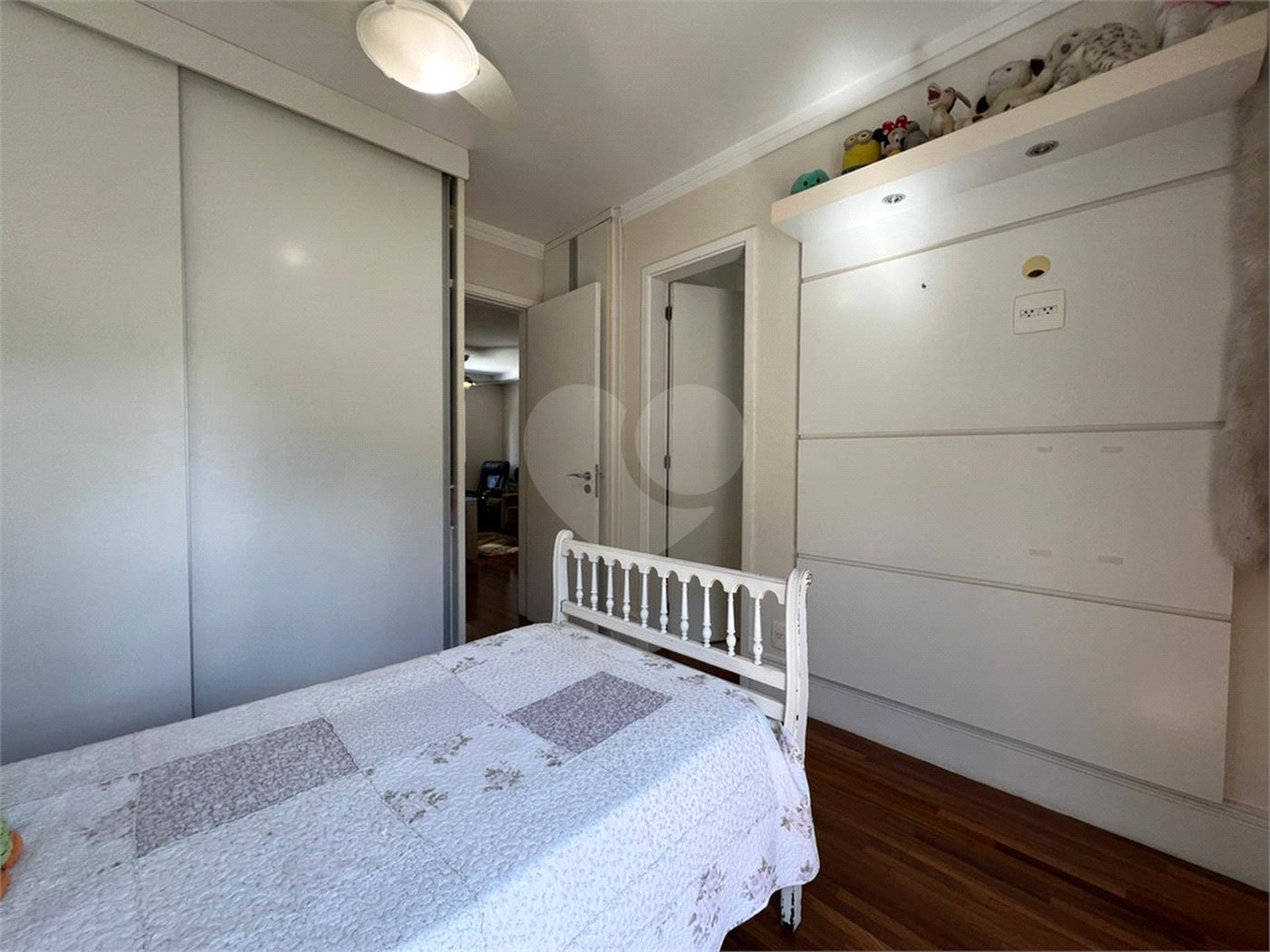 Casa à venda com 3 suítes no condomínio The House, São Paulo - SP
