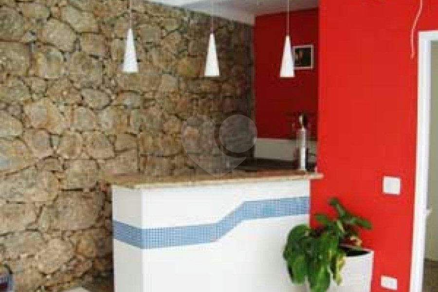 Casa à venda com 3 suítes em Serra da Cantareira, Mairiporã, SP