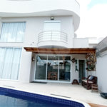 Casa à venda com 3 suítes no condomínio Vila do Sol, Valinhos - SP