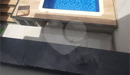 Sobrado à venda com 3 suítes em Loteamento Loanda, Atibaia, SP
