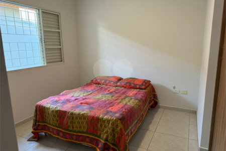 Casa à venda com 3 quartos, sendo 1 suíte, em Ipê, Três Lagoas, MS